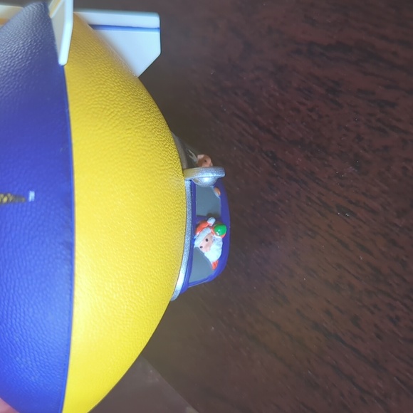 Hallmark Keepsake Ornament NFL Collection Minnesota Vikings NOS 1997 - Picture 5 of 7